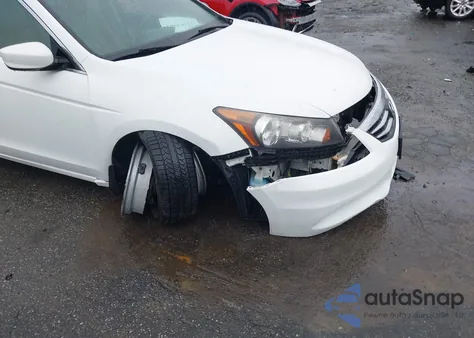 2011 Honda Accord 2.4 Se from USA, damaged, VIN 1HGCP2F69BA147433